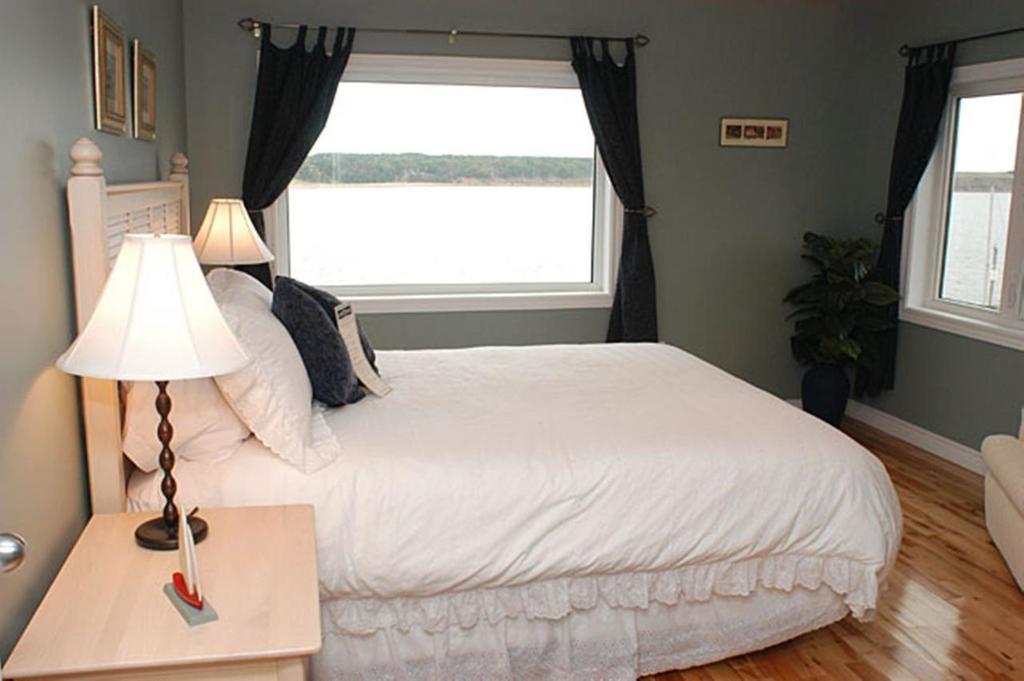 Auberge Bay Wind Suites Cheticamp Room photo