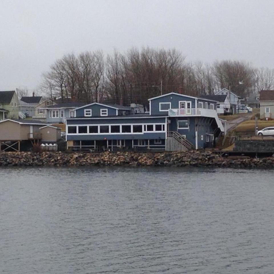 Auberge Bay Wind Suites Cheticamp Exterior photo